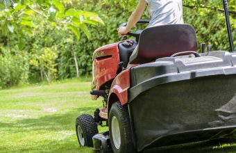 mowing-the-grass-gardening-lawn-1438159 mowing the grass, gardening, lawn-1438159.jpg